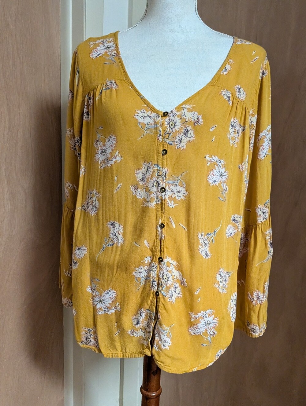 Billabong Floral Button Front Blouse Mustard Yellow Boho L